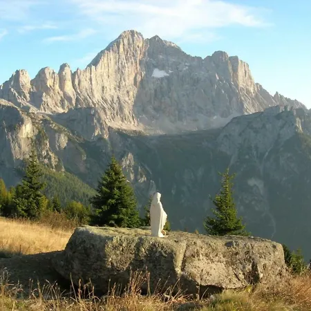 شقة Cesa Dolomiti *